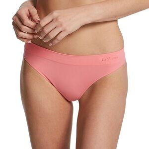 Le Mystère Seamless Comfort Thong Panty Coral Sands Size M NWT